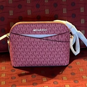 Michael Kors Medium Dome Crossbody